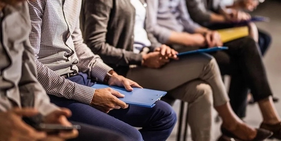 政府工作報(bào)告